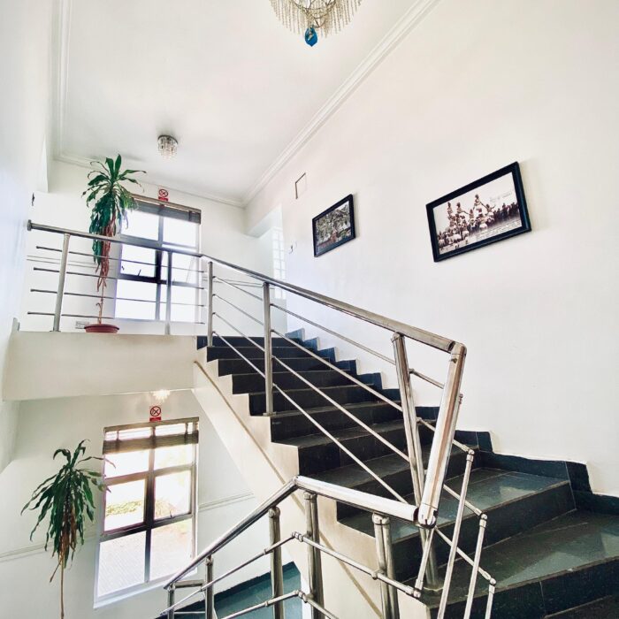STAR LUXURY HOTEL: checkin checkout abuja hotel apartment, food logistics service