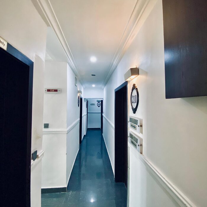STAR LUXURY HOTEL: checkin checkout abuja hotel apartment, food logistics service